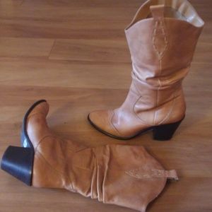 BCBGeneration Western Style ("Silk") Heeled Boots